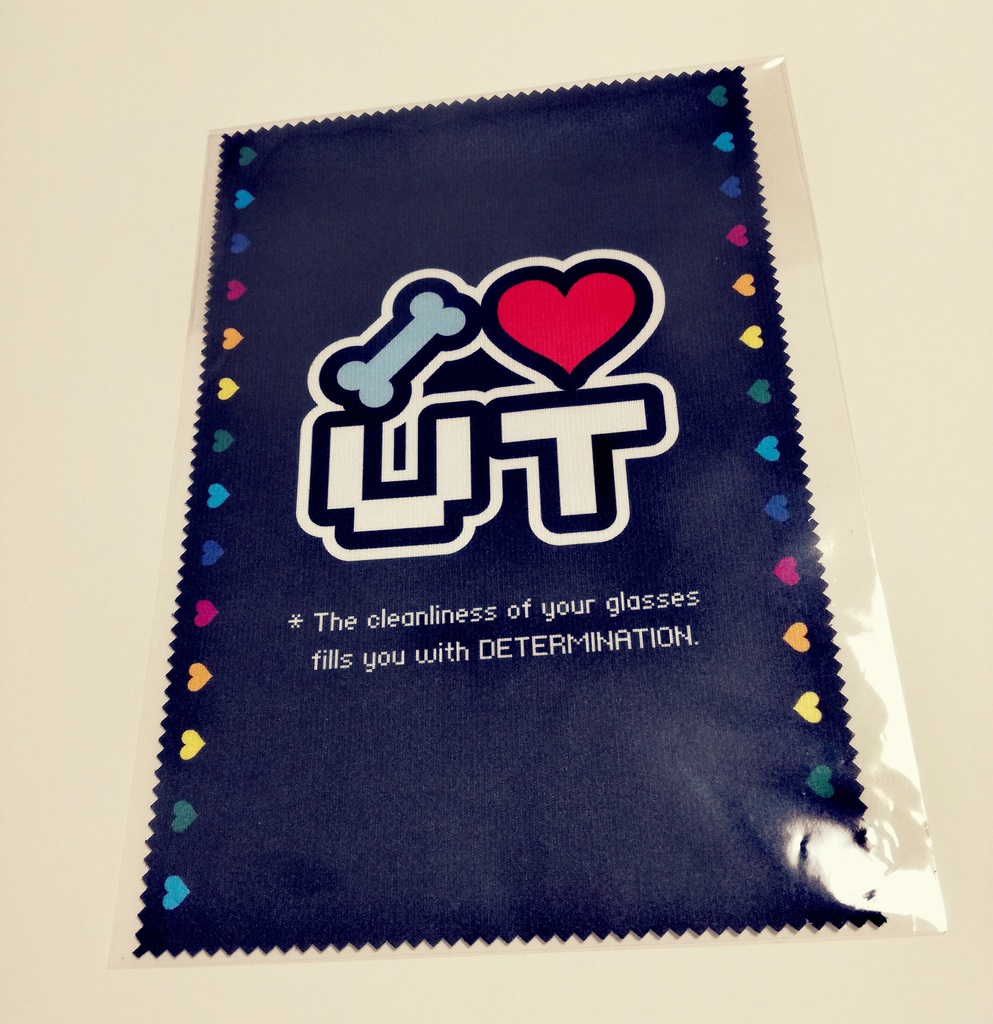 I love UT メガネ拭き