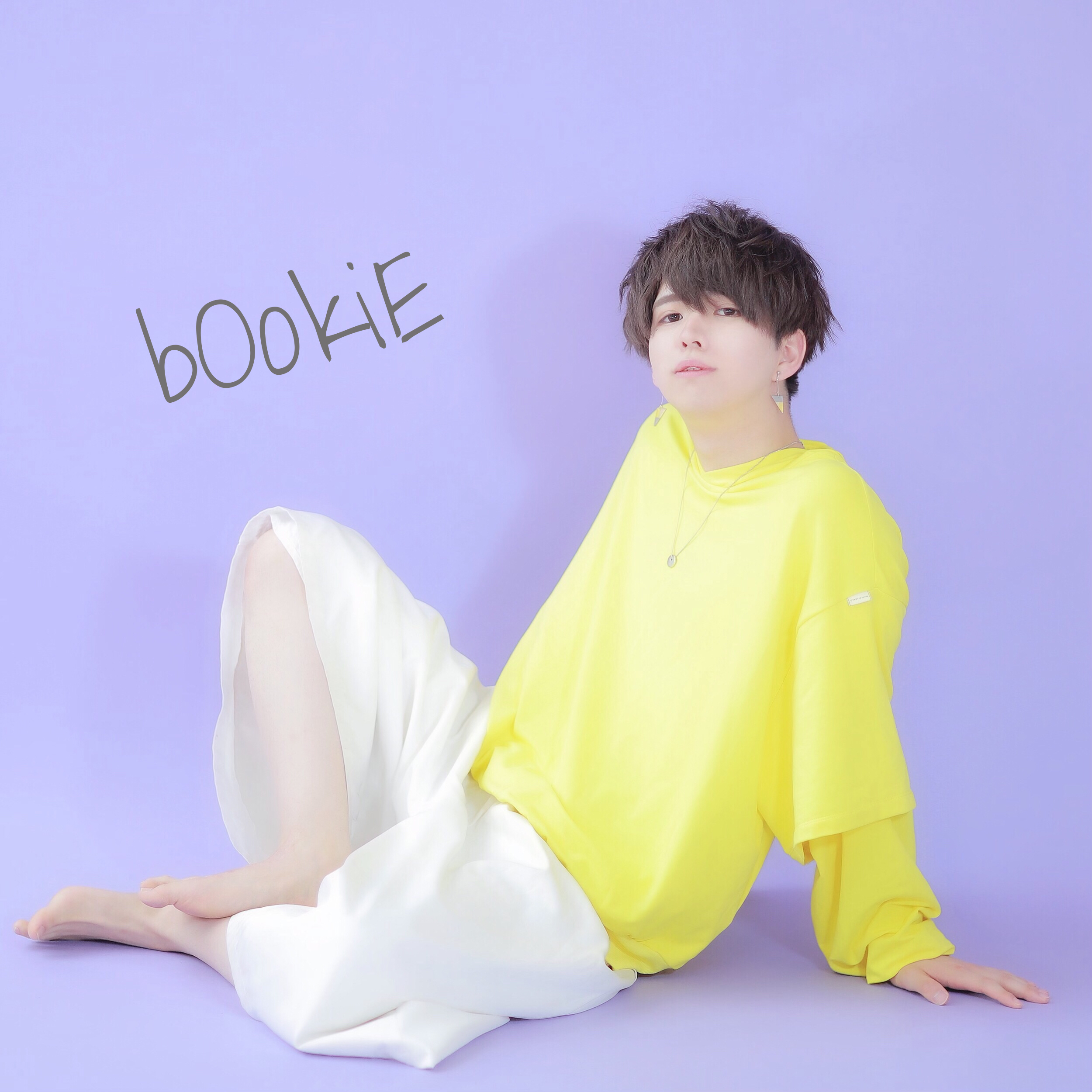 bOoKiE -online store-