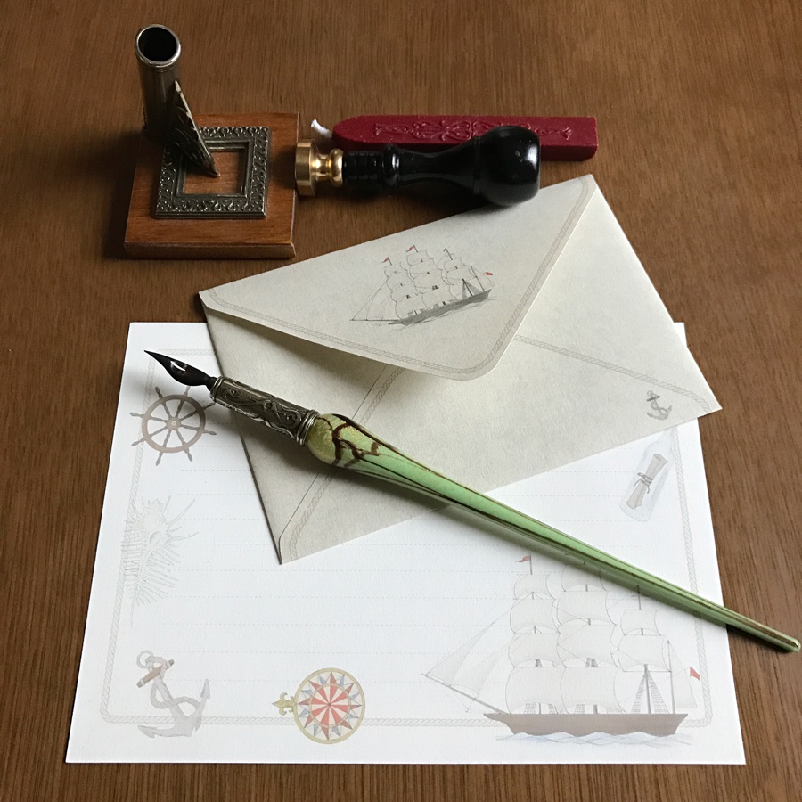 Letter Set Sea